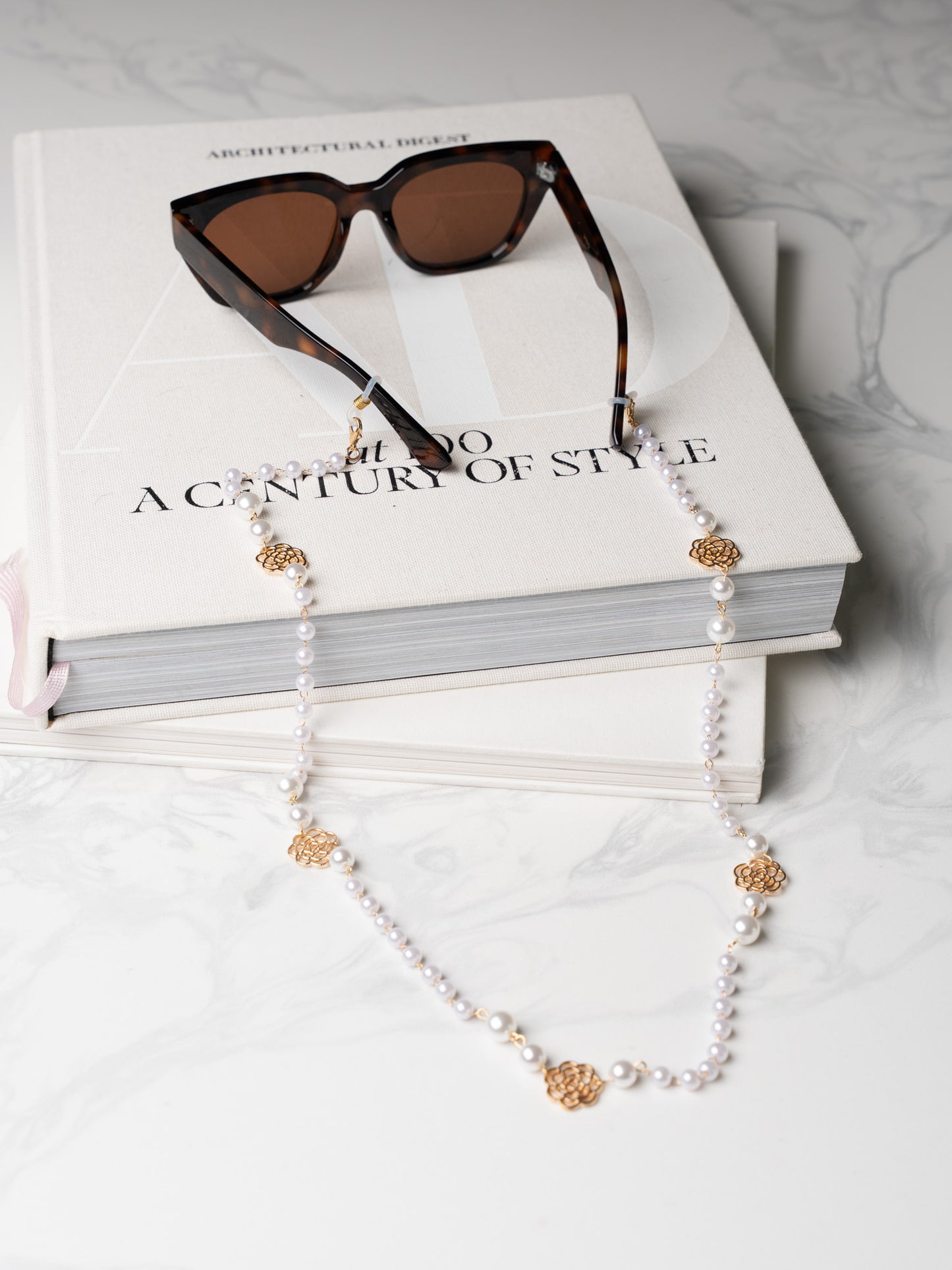 Camellia Pearl Eyeglass Chain
